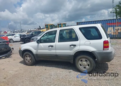 2005 Ford Escape Xls из США, поврежденный, VIN 1FMYU02Z75KB43599